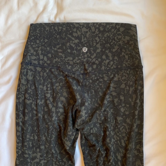 Lululemon aligns - Picture 2 of 5